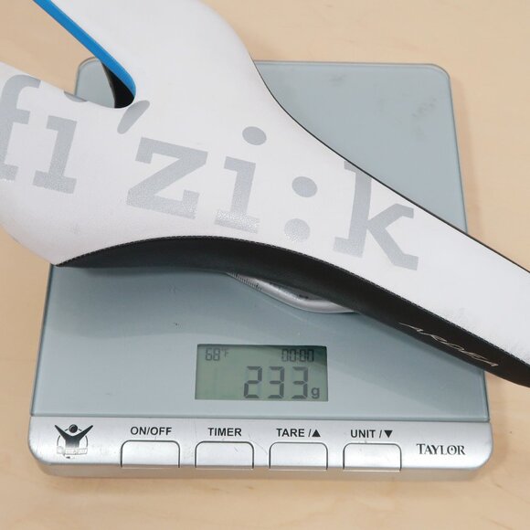 Fizik Ardea Bike Saddle - Picture 2 of 10